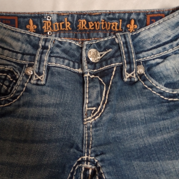 The Buckle/Rock Revival Jeans - Picture 2 of 8